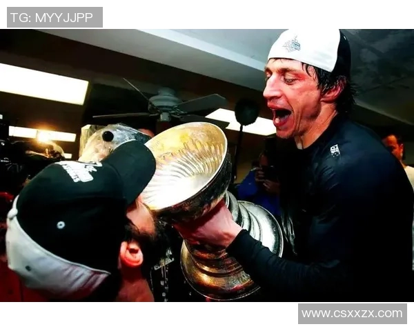 萨斯菲尔与飓风队的激烈对决谁能在这场比赛中胜出